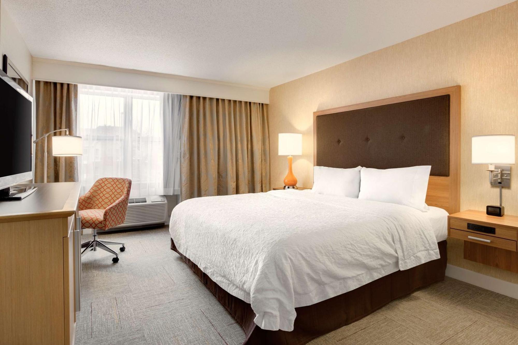 Hampton Inn & Suites Cleveland-אינדפנדנס מראה חיצוני תמונה